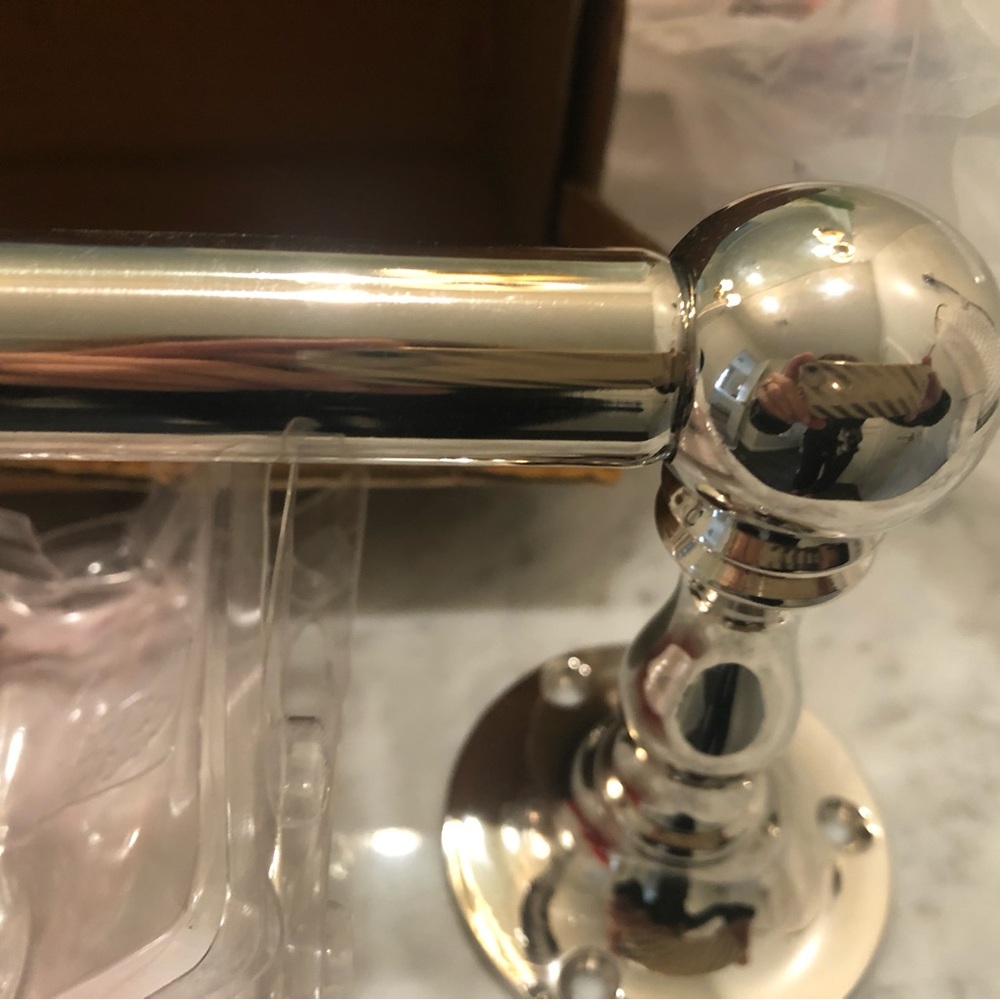 Pottery Barn Sussex Toilet paper holder